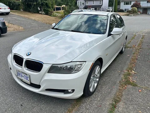 2011 BMW 323i