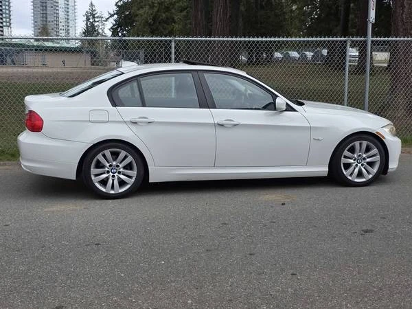 2011 BMW E90 3 Series Sedan - Image 5 of 19
