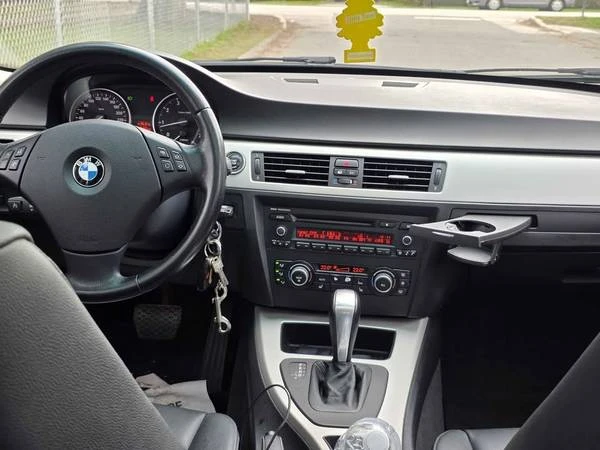 2011 BMW E90 3 Series Sedan - Image 12 of 19
