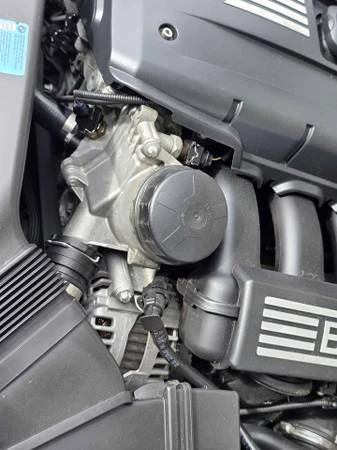 2011 BMW E90 3 Series Sedan - Image 16 of 19