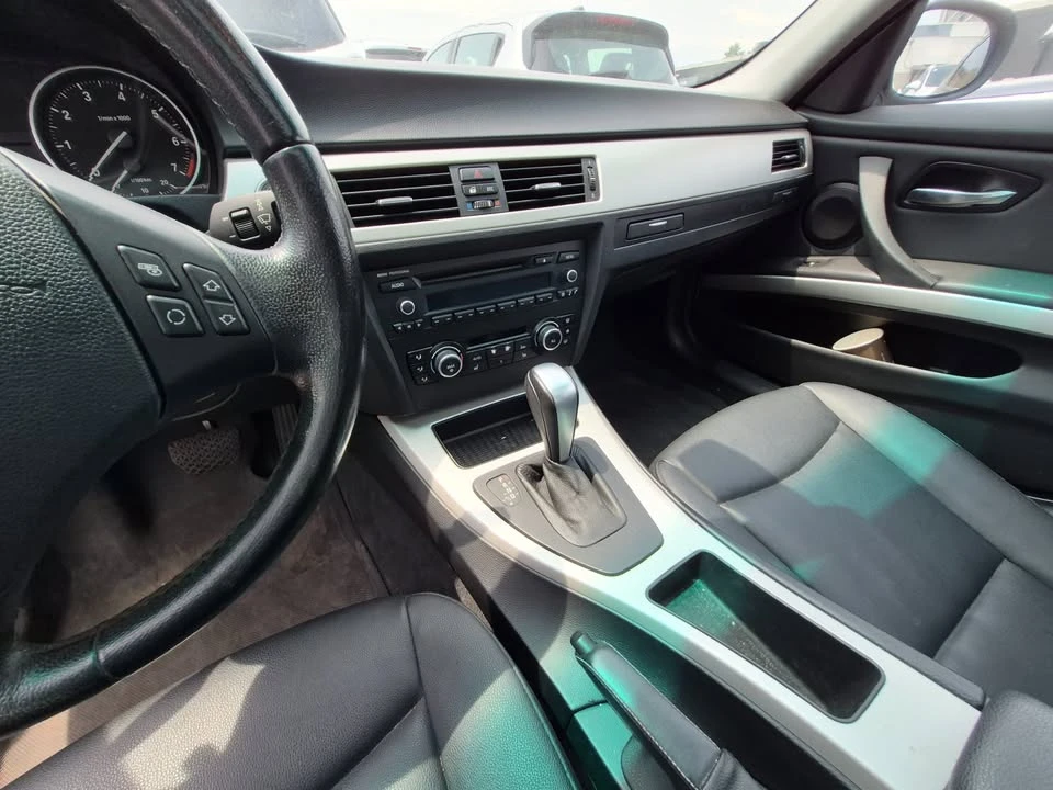 2011 BMW E90 3 Series Sedan - Image 7 of 9