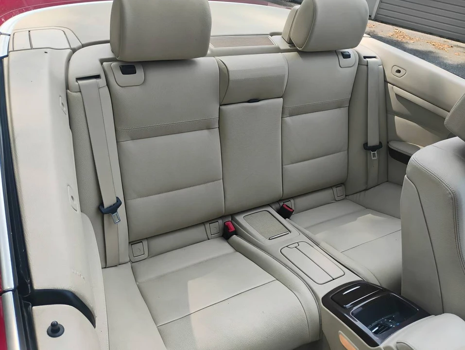 2011 BMW E93 3 Series Convertible - Image 13 of 15