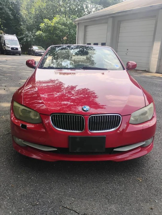 2011 BMW E93 3 Series Convertible - Image 2 of 15