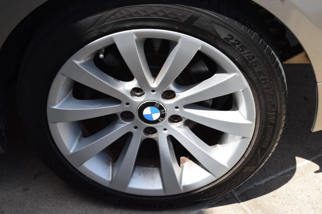 2011 BMW E90 3 Series Sedan - Image 20 of 20