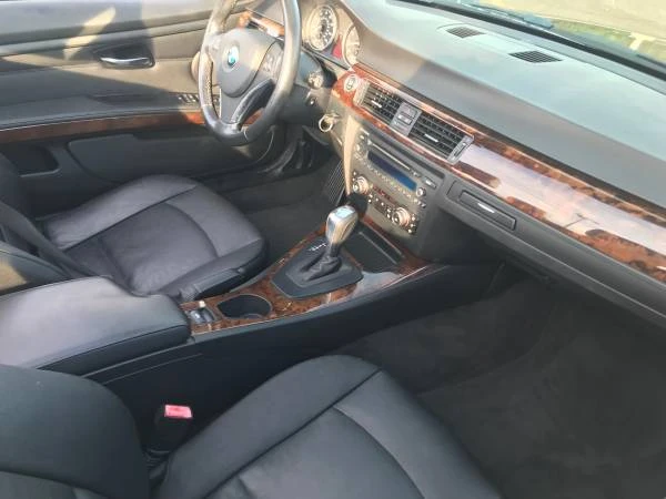 2011 BMW E93 3 Series Convertible - Image 6 of 16
