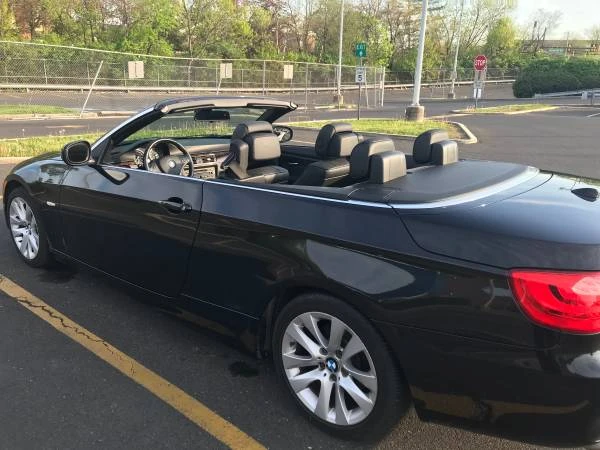 2011 BMW E93 3 Series Convertible - Image 8 of 16