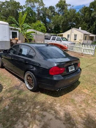2011 BMW E90 3 Series Sedan - Image 2 of 6
