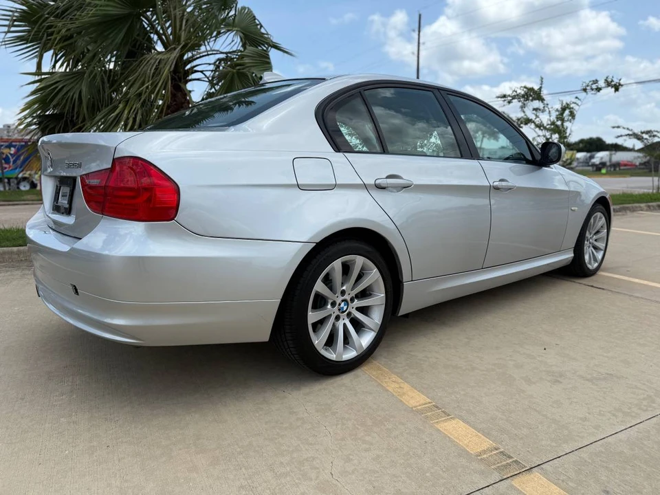 2011 BMW E90 3 Series Sedan - Image 2 of 13