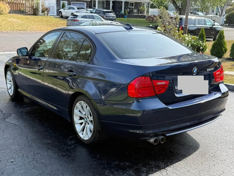 2011 BMW E90 3 Series Sedan - Image 8 of 9