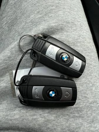 2011 BMW E90 3 Series Sedan - Image 18 of 18