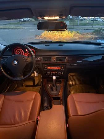 2011 BMW E90 3 Series Sedan - Image 11 of 20