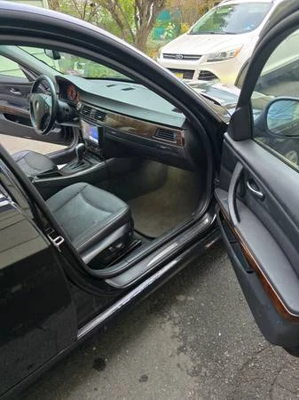 2011 BMW E90 3 Series Sedan - Image 8 of 11