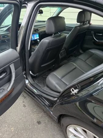 2011 BMW E90 3 Series Sedan - Image 10 of 11