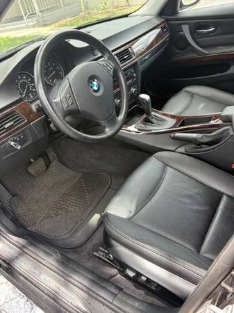 2011 BMW E90 3 Series Sedan - Image 7 of 16
