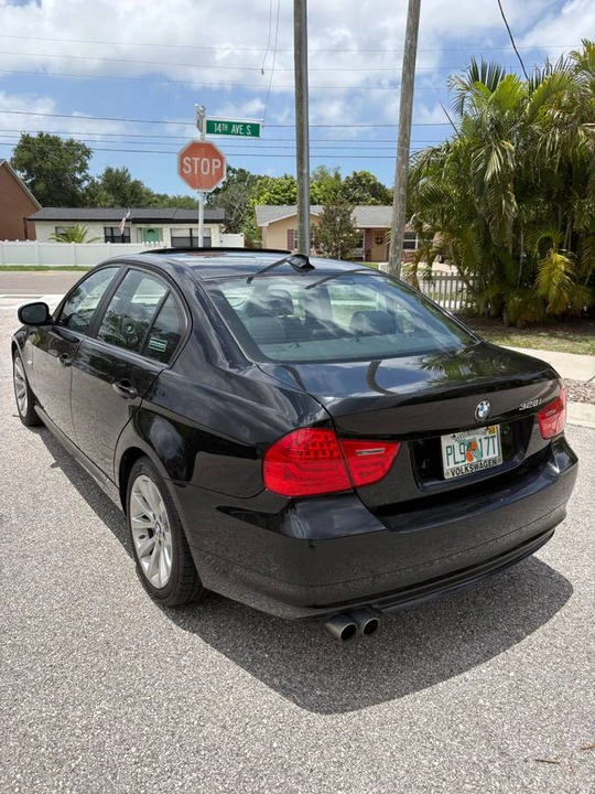 2011 BMW E90 3 Series Sedan - Image 5 of 16
