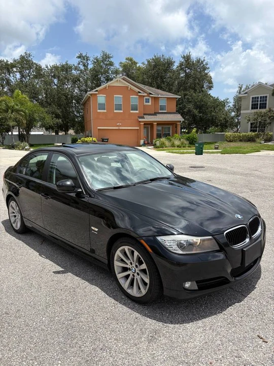 2011 BMW E90 3 Series Sedan - Image 3 of 16