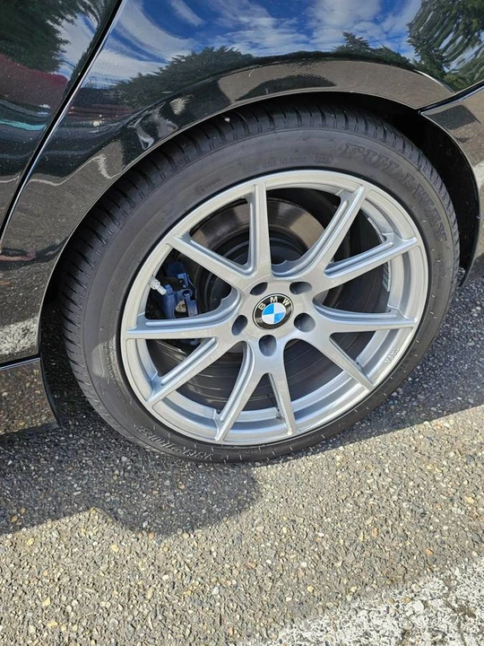 2011 BMW E90 3 Series Sedan - Image 20 of 23