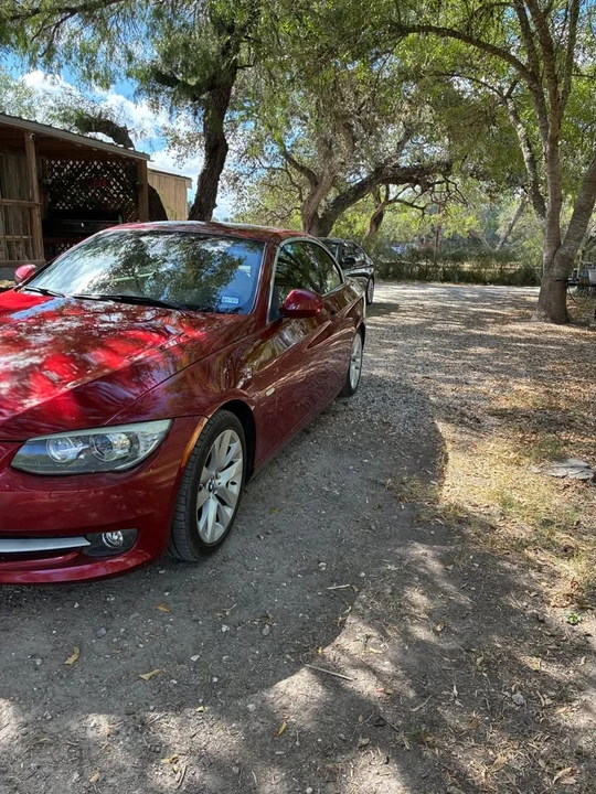 2011 BMW E90 3 Series Sedan - Image 3 of 5
