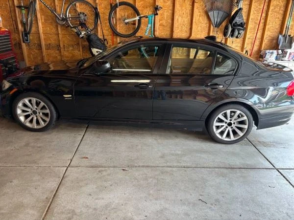 2011 BMW E90 3 Series Sedan - Image 6 of 10
