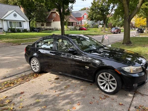 2011 BMW E90 3 Series Sedan - Image 5 of 10