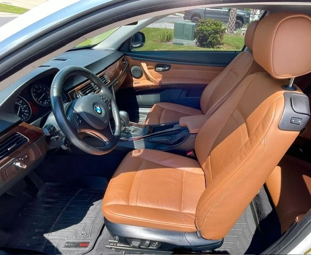 2011 BMW E90 3 Series Sedan - Image 10 of 20