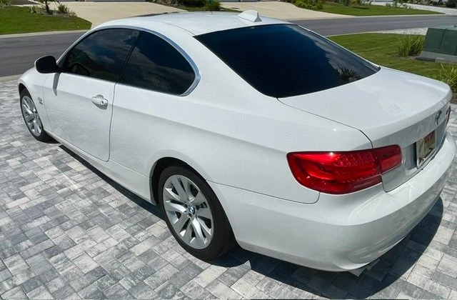 2011 BMW E90 3 Series Sedan - Image 5 of 20