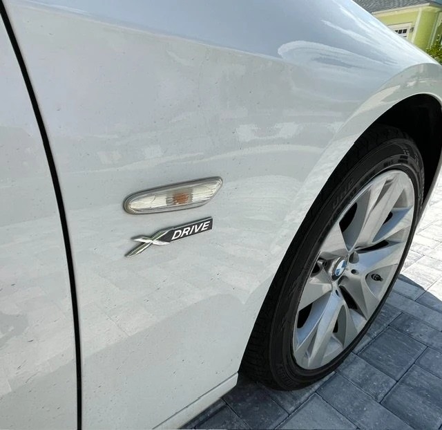 2011 BMW E90 3 Series Sedan - Image 7 of 20