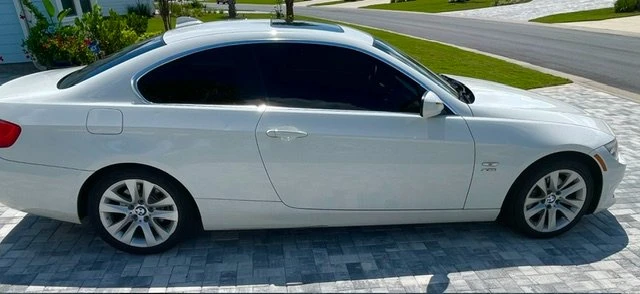 2011 BMW E90 3 Series Sedan - Image 3 of 20