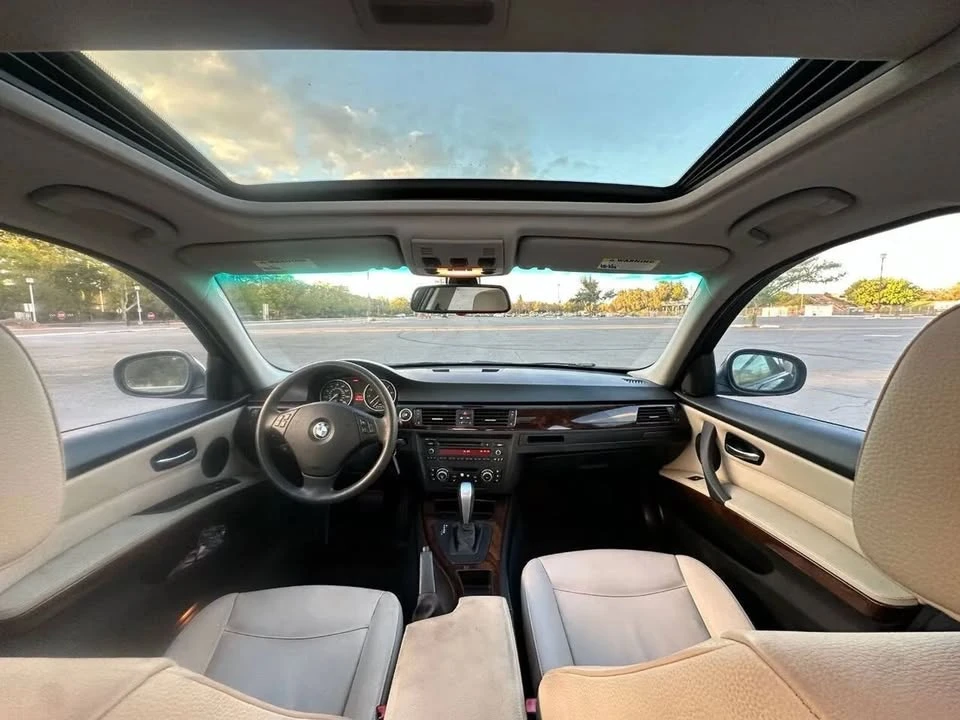 2011 BMW E90 3 Series Sedan - Image 6 of 20