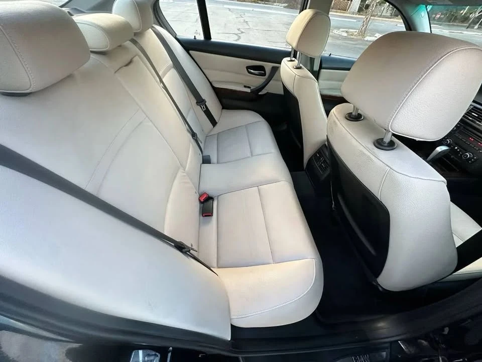 2011 BMW E90 3 Series Sedan - Image 11 of 20