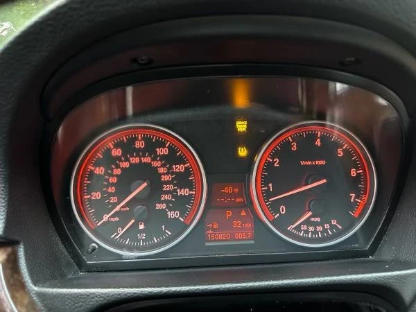 2011 BMW E90 3 Series Sedan - Image 13 of 13