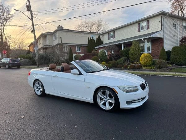 2011 BMW E93 3 Series Convertible - Image 7 of 18