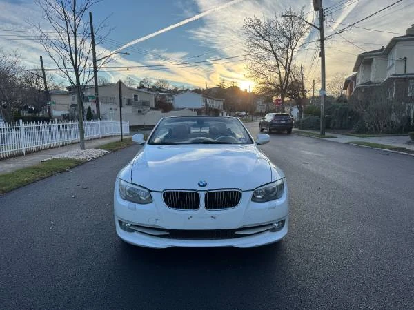 2011 BMW E93 3 Series Convertible - Image 8 of 18