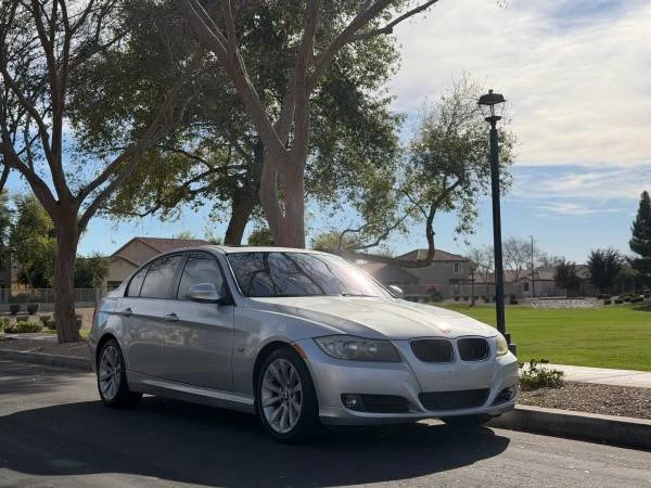 2011 BMW E90 3 Series Sedan - Image 4 of 10