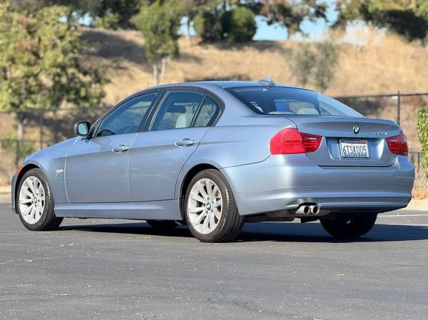 2011 BMW E90 3 Series Sedan - Image 5 of 14