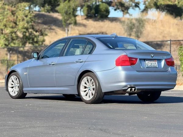 2011 BMW E90 3 Series Sedan - Image 5 of 15