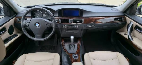 2011 BMW E90 3 Series Sedan - Image 15 of 21