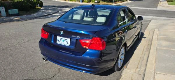 2011 BMW E90 3 Series Sedan - Image 6 of 21