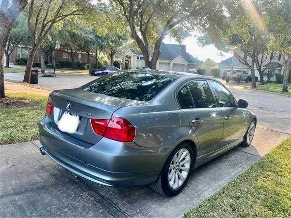2011 BMW E90 3 Series Sedan - Image 7 of 9
