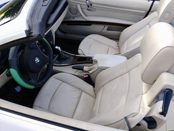 2011 BMW E93 3 Series Convertible - Image 8 of 10