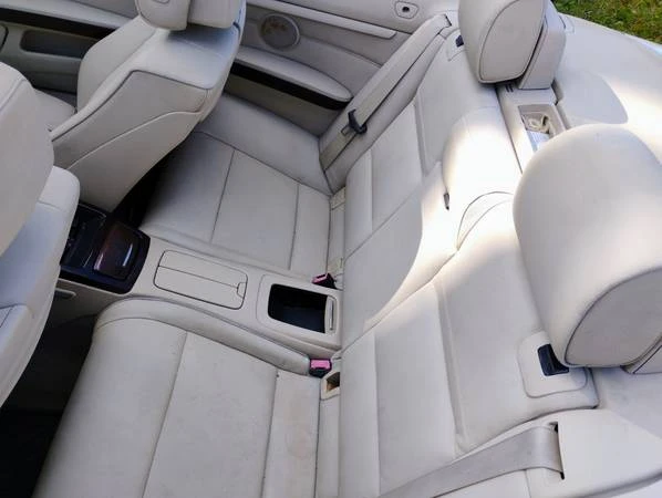2011 BMW E93 3 Series Convertible - Image 7 of 10