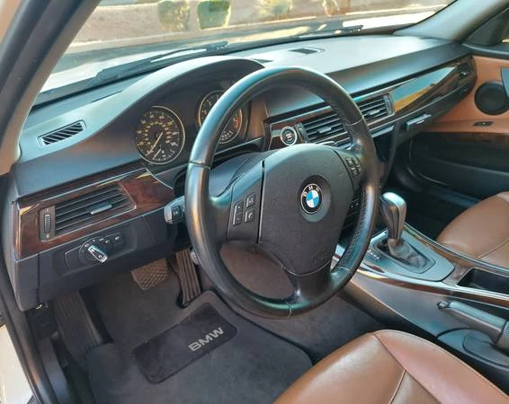 2011 BMW E90 3 Series Sedan - Image 13 of 16