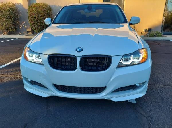 2011 BMW E90 3 Series Sedan - Image 9 of 16