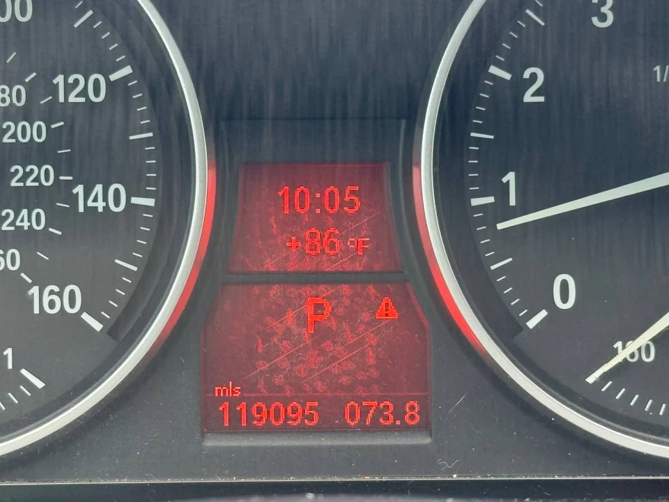 2011 BMW E92 3 Series Coupe - Image 6 of 7