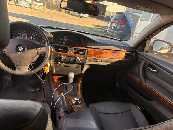 2011 BMW E90 3 Series Sedan - Image 2 of 6