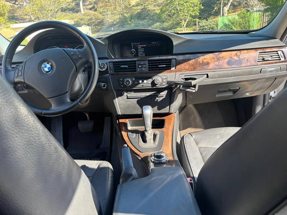2011 BMW E90 3 Series Sedan - Image 9 of 14