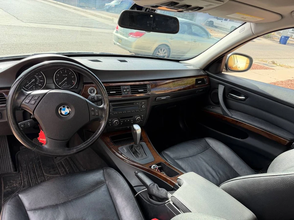 2011 BMW E90 3 Series Sedan - Image 3 of 10