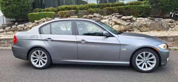 2011 BMW E90 3 Series Sedan - Image 6 of 21