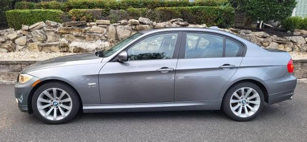 2011 BMW E90 3 Series Sedan - Image 3 of 21
