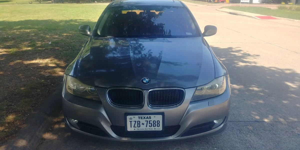 2011 BMW E90 3 Series Sedan - Image 7 of 10